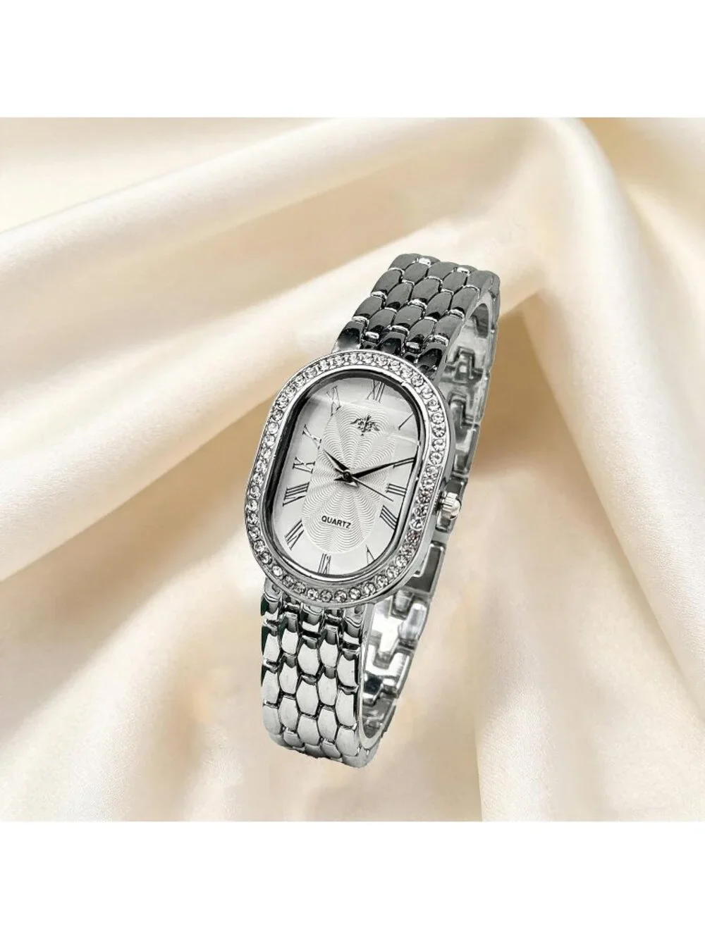 Women's Silver Vintage Rome Oval Case Adjustable Stainless Steel Analog Watches